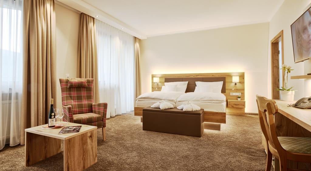 Hotel Weis Mertesdorf Extérieur photo